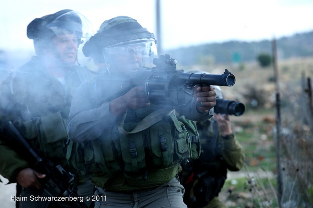 Nabi Saleh 09/12/2011 | IMG_7111