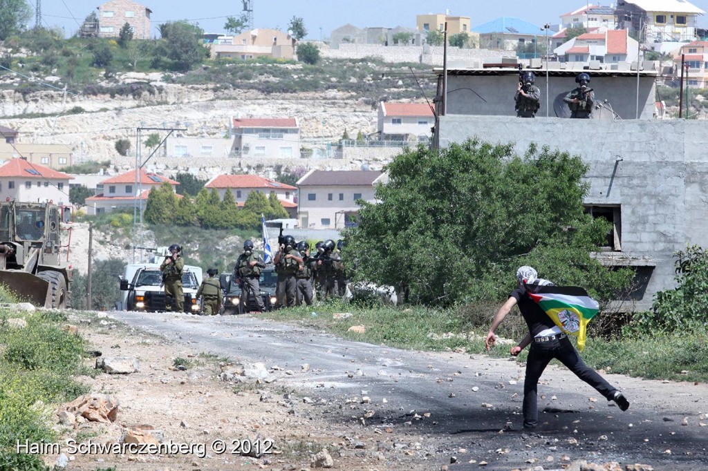 Kufr Qaddum 06/04/2012 | IMG_2373