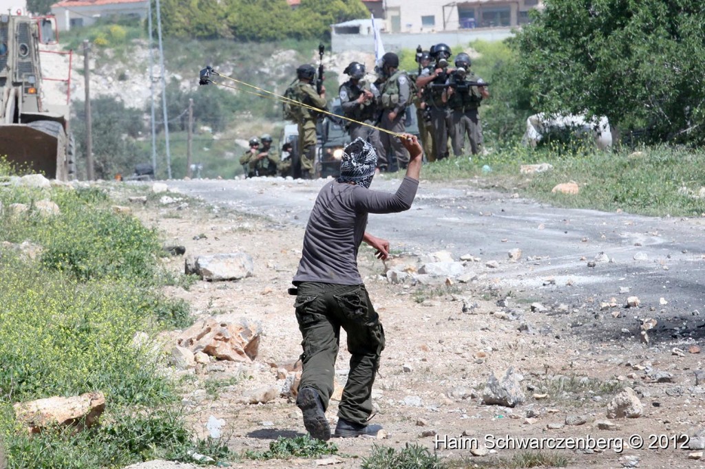 Kufr Qaddum 06/04/2012 | IMG_2412