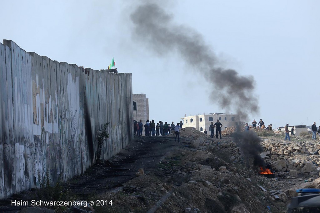 On 2 Jerusalem: Direct actions challenging the wall | IMG_0161