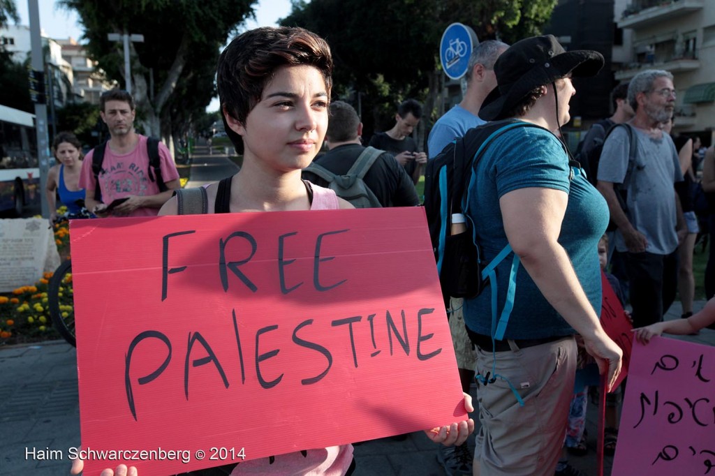 Protesting the assault of Gaza, Tel Aviv | IMG_6698