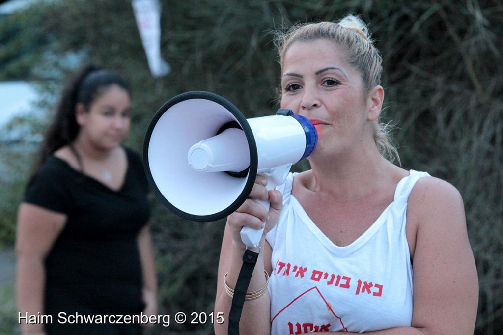 Social housing activists paying a visit with the minister of housing 29/09/2015 | IMG_0046