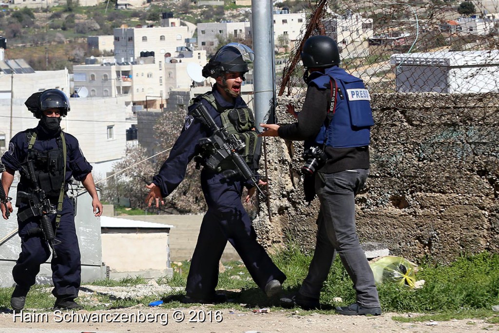 Open Shuhadaa street, Hebron 26/02/2016 | IMG_2172