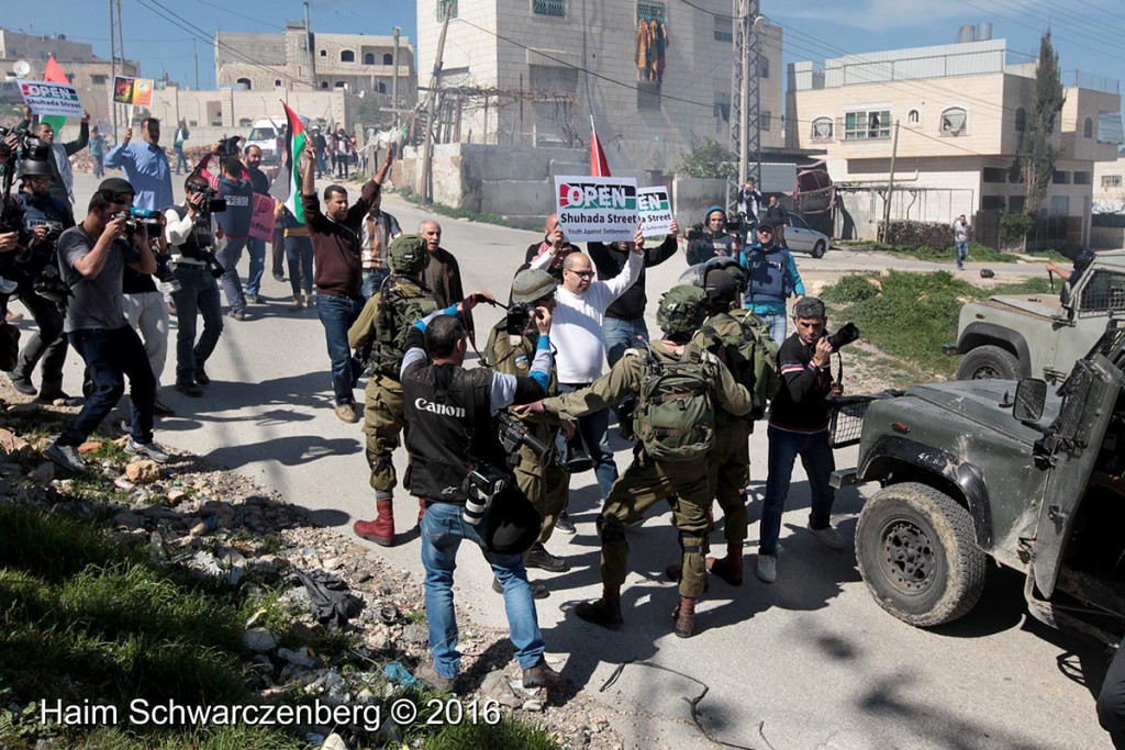 Open Shuhadaa street, Hebron 26/02/2016 | IMG_2212